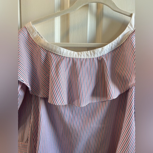 Revolve One Shoulder Top - Picture 10 of 11